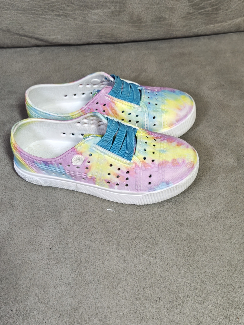 Source Unknown Tie-Dye Kids Slip-On Sneakers with Teal Elastic